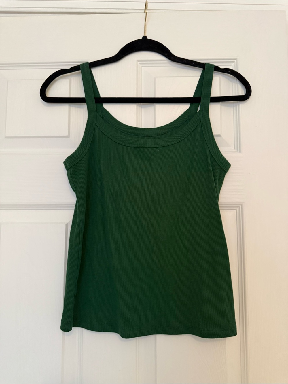 Old Navy Dark Green Ribbed Tank Top - Women